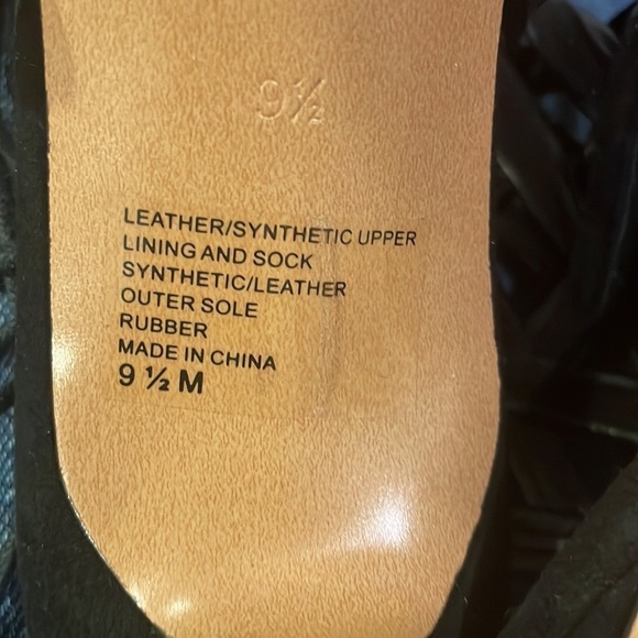 Banana Republic Bev Cutout Black Heel Sandals - Picture 8 of 9